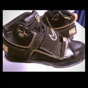 Black  & Gold Lebron Soldiers